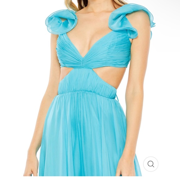 Mac Duggal  RUCHED RUFFLED SHOULDER CUT OUT LACE UP GOWN. Style 70254 size 2 - Picture 4 of 4